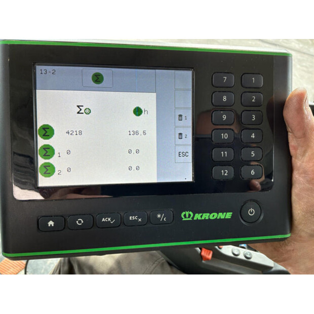 2021 Krone Comprima V210XC-46610302