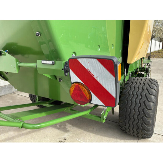 2021 Krone Comprima V210XC-46610315