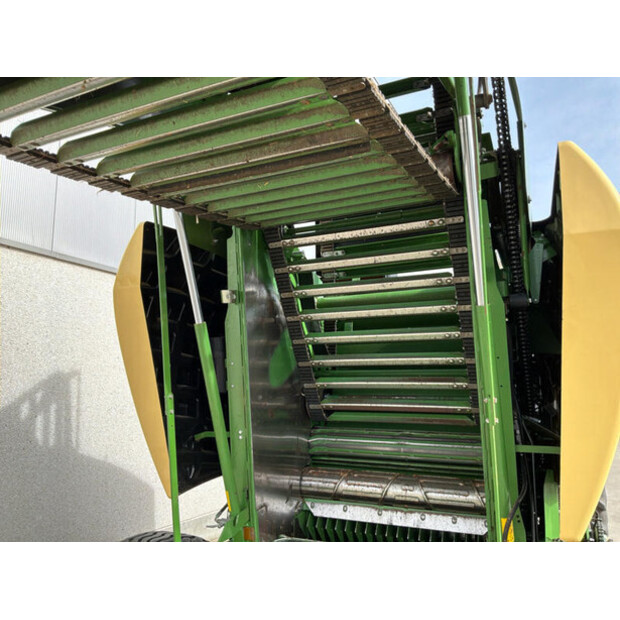 2021 Krone Comprima V210XC-46610317