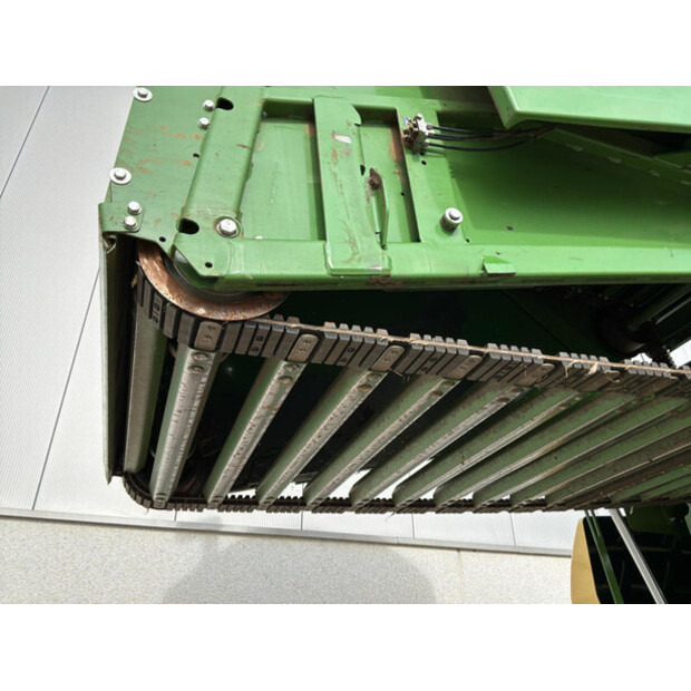 2021 Krone Comprima V210XC-46610320