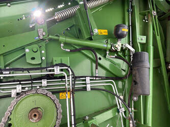 2021-krone-comprima-v210xc-46610327