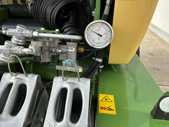 2021-krone-comprima-v210xc-46610329