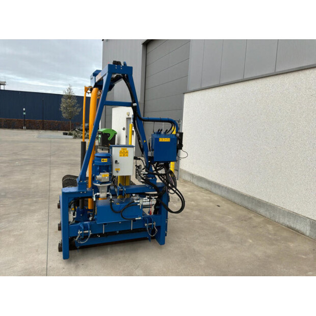 2017 Göweil G3010 Q-46610340