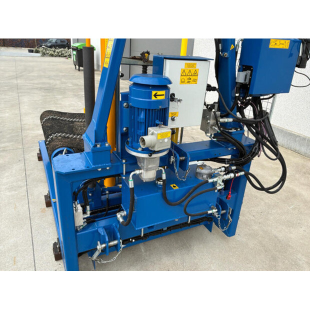 2017 Göweil G3010 Q-46610343