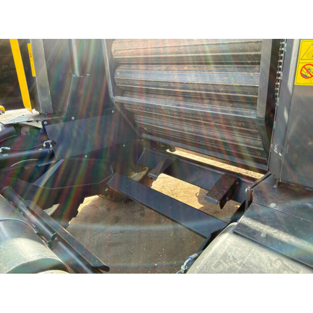 2021 New Holland ROLL BALER 125-46610382