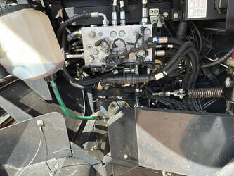 2021-new-holland-roll-baler-125-46610388