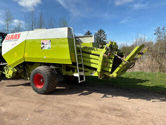 2004-claas-quadrant-2200-46610395