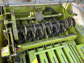 2004-claas-quadrant-2200-46610419