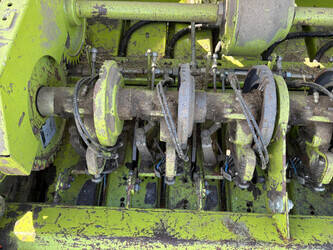 2004-claas-quadrant-2200-46610420