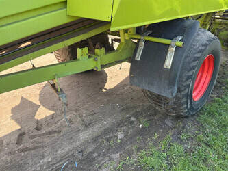 2004-claas-quadrant-2200-46610427