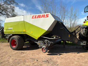 2011-claas-quadrant-2200-46610430