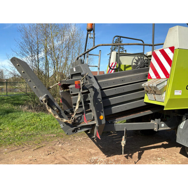 2011 كلاس Quadrant 2200-46610444