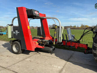 2011-kuhn-sw4004-intelliwrap-46610464