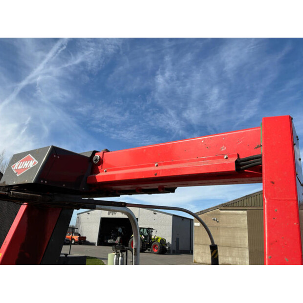 2011 Kuhn SW4004 Intelliwrap-46610477