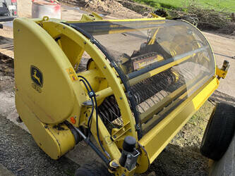 2016-john-deere-639-46610509