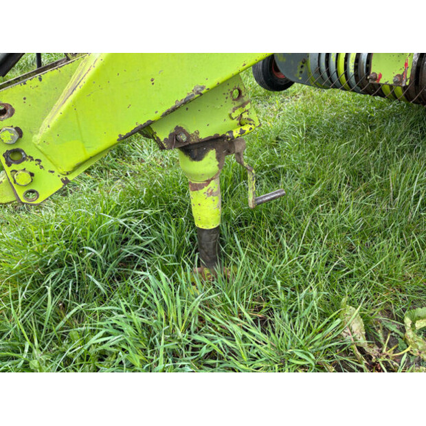 1999 CLAAS Quadrant 1200-46610529