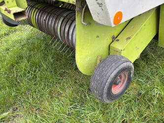 1999-claas-quadrant-1200-46610532