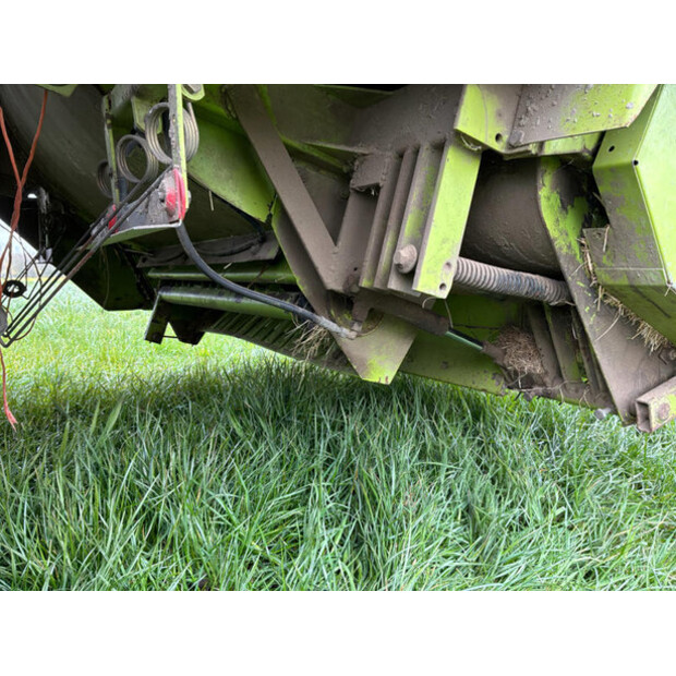 1999 CLAAS Quadrant 1200-46610542