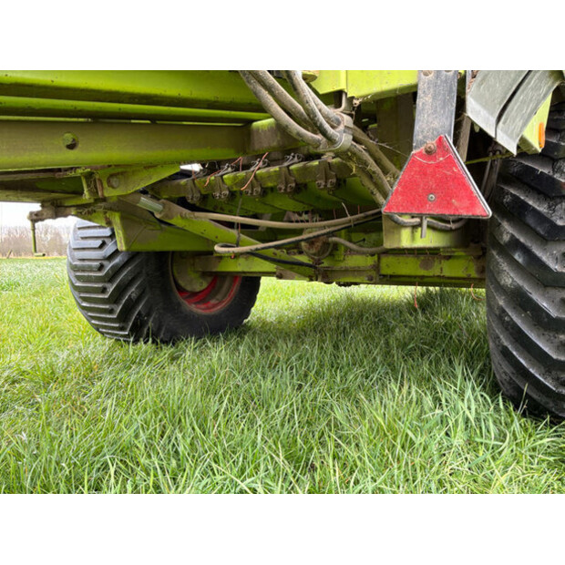 1999 CLAAS Quadrant 1200-46610543