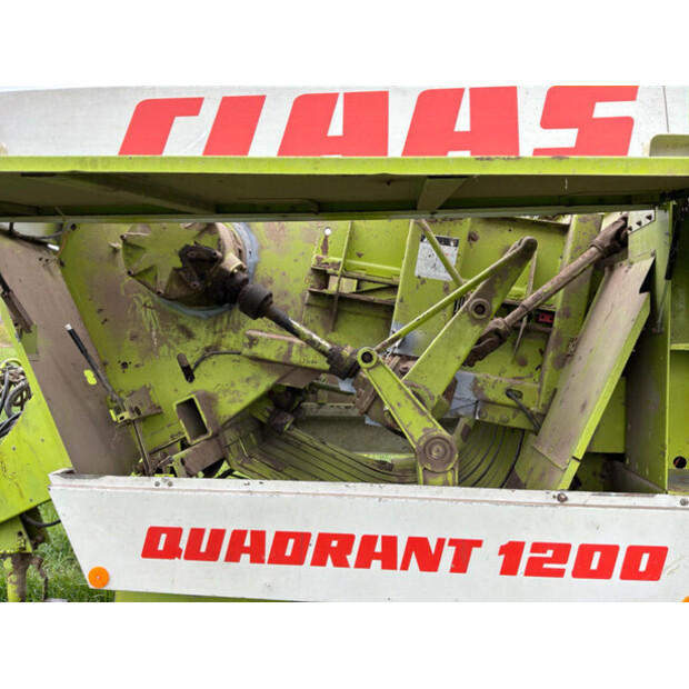 1999 CLAAS Quadrant 1200-46610545