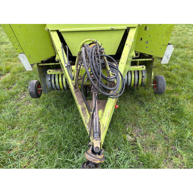 1999 CLAAS Quadrant 1200-46610549