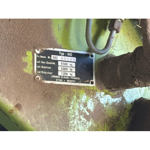 1999 CLAAS Quadrant 1200-46610559