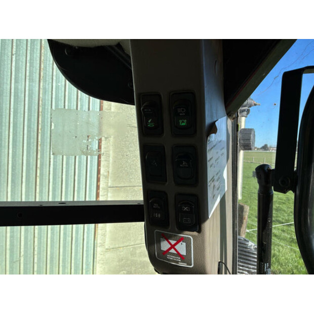 2017 CASE CVX 270-46610576