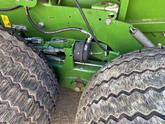 2020-krone-comprima-v180xc-46610624