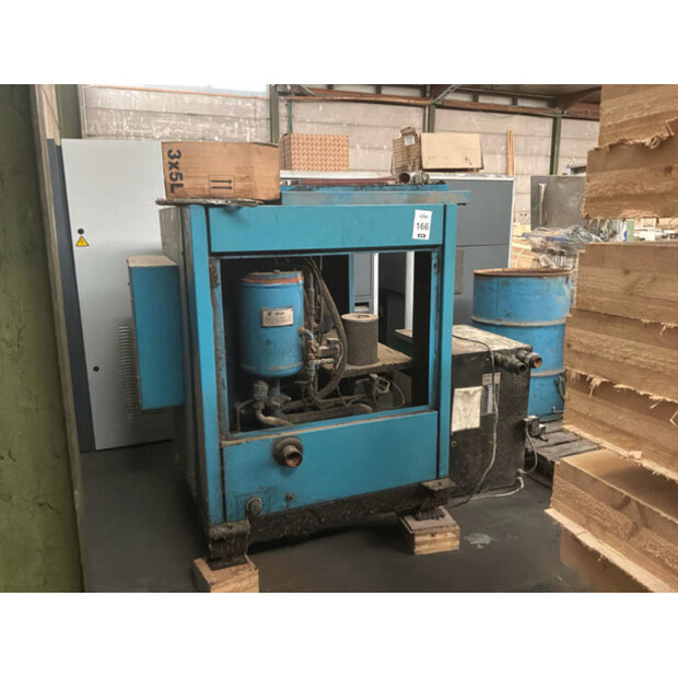 1984 CompAir BroomWade 6030-46610738