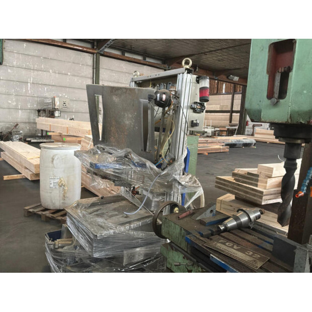 2003 CASCO 6230-12-004-46610743