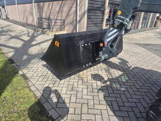 other-1443045-46614341