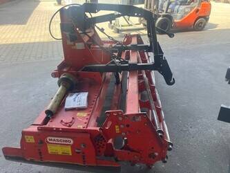 2013-maschio-46614430