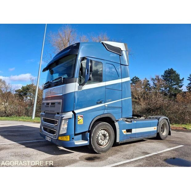 2018 فولفو FH-46624739