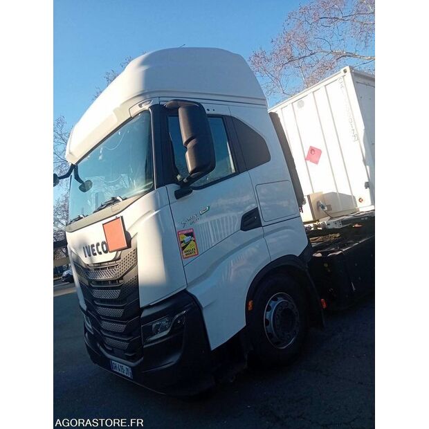 2022 ايفكو 440S46-46624823