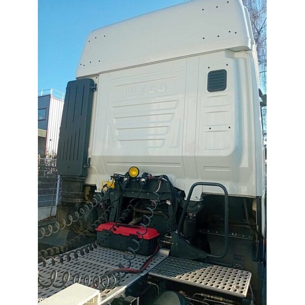 2022 ايفكو 440S46-46624827