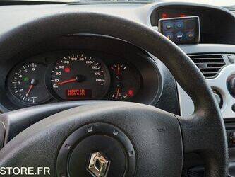 2012-renault-kangoo-1442747-46624904