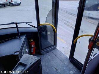 2011-solaris-urbino-12-1442787-46624980