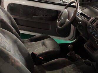 2005-renault-twingo-1442832-46625140