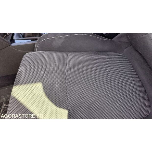 2018 Renault Megane-46625166