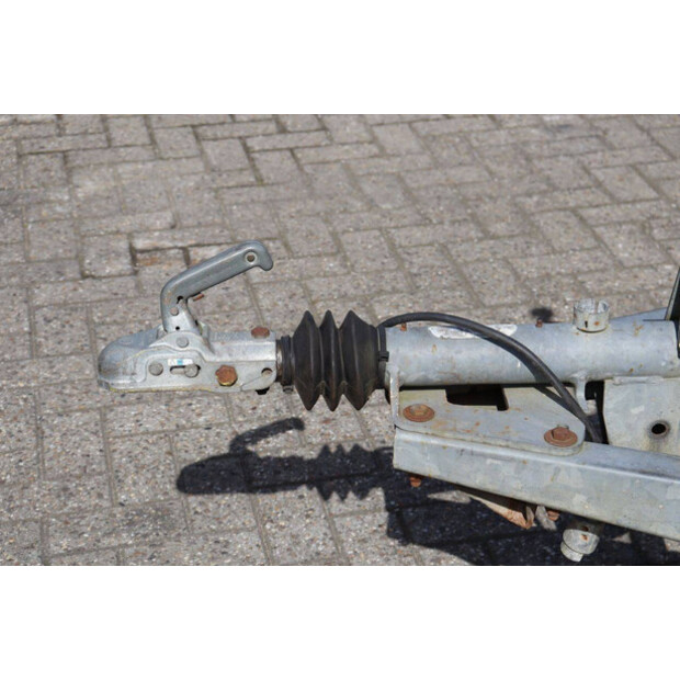 2001 هابرت K2702-46625286