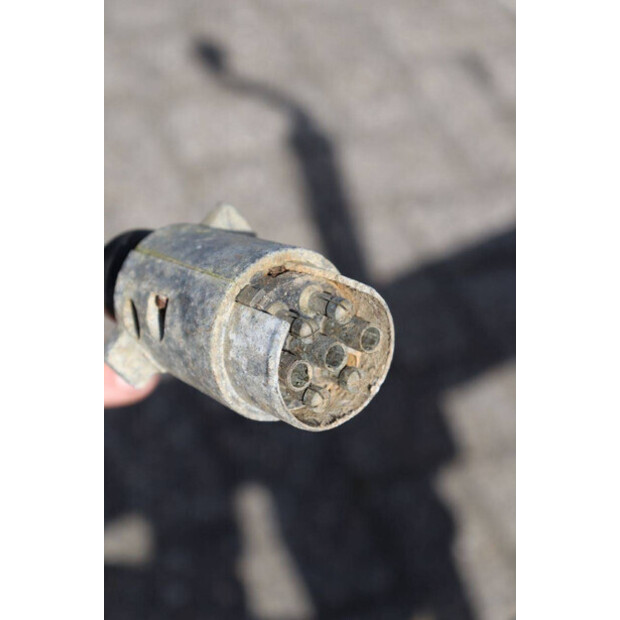 2001 هابرت K2702-46625287