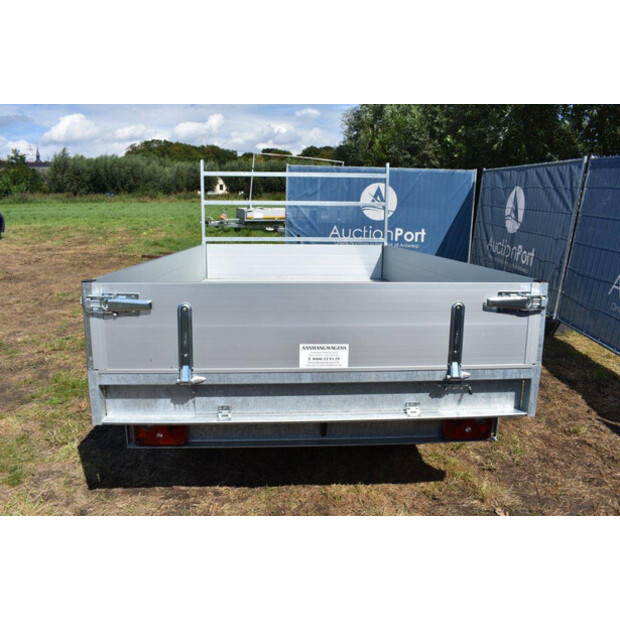 BW Trailer 2700kg-46625417