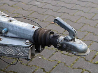 1991-titan-v-20-1443098-46625494