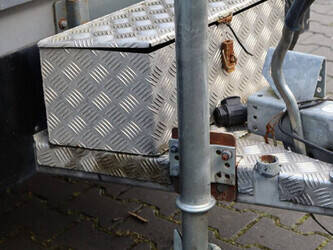 1991-titan-v-20-1443098-46625496