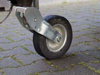 1991-titan-v-20-1443098-46625500