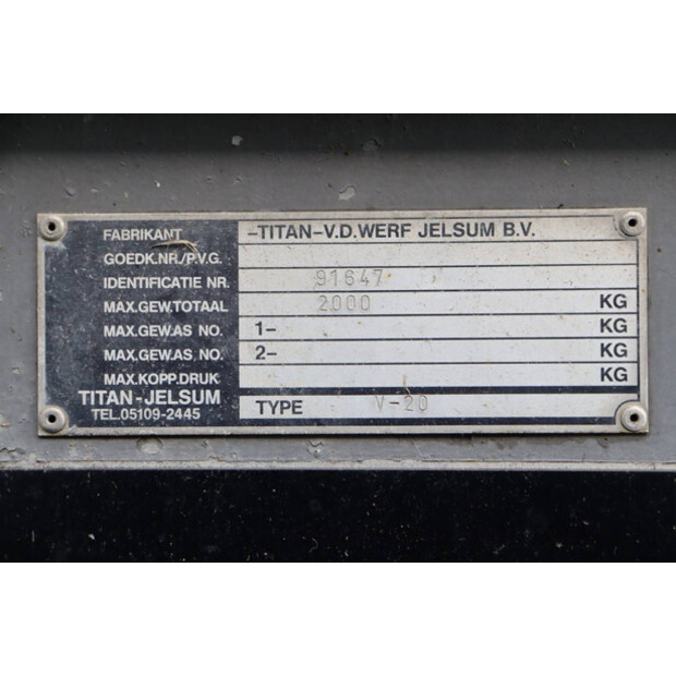 1991 تيتان V-20-46625501