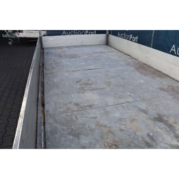 1991 تيتان V-20-46625503