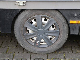 1991-titan-v-20-1443098-46625504