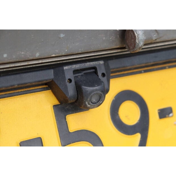 1991 تيتان V-20-46625510