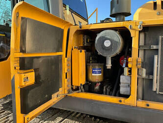 2014-volvo-ec220dl-1443099-46625530